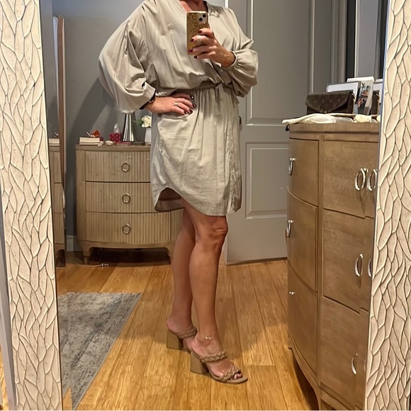 Splendid Collection Blaise Tie-Front Long Sleeve Dress - Picture 3 of 14